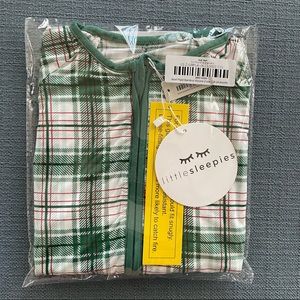 NWT Little Sleepies 18-24month Noel Zippy
